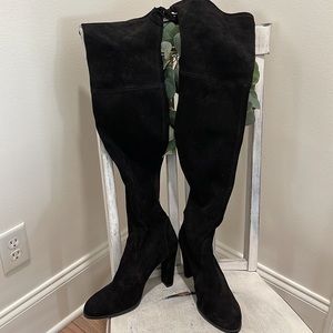 STUART WEITZMAN! Size 8. Black. Worn once!